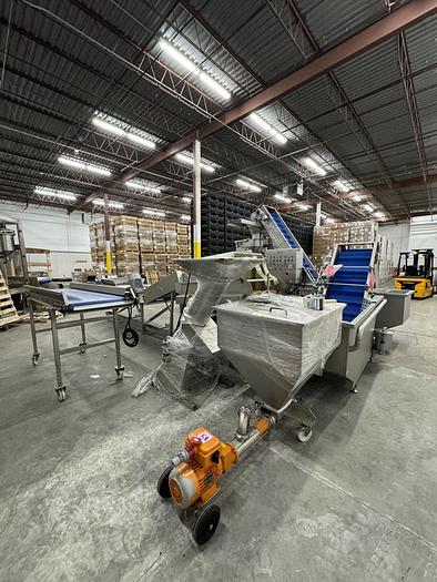 Used Used Kreuzmayr apple/fruit press line