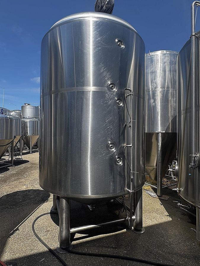 Used Used SS Brewtech 60 bbl / 1860 Gal jacketed Brite/ Mix tank