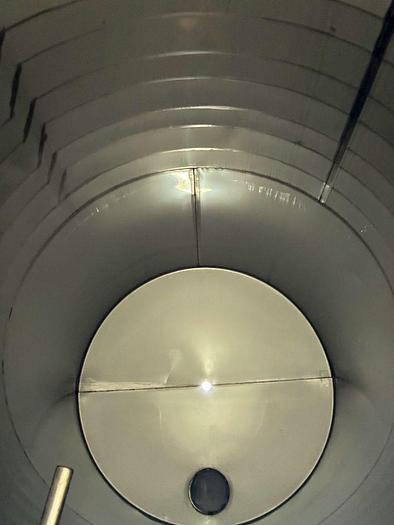 Used USed 2520 Gallon Jacketed fermenter/ storage tank
