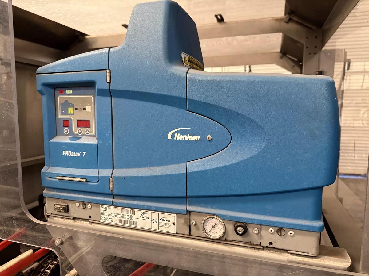 Used Used Switchback model AI-2H BP200 Brewpack 200 high speed cartoner