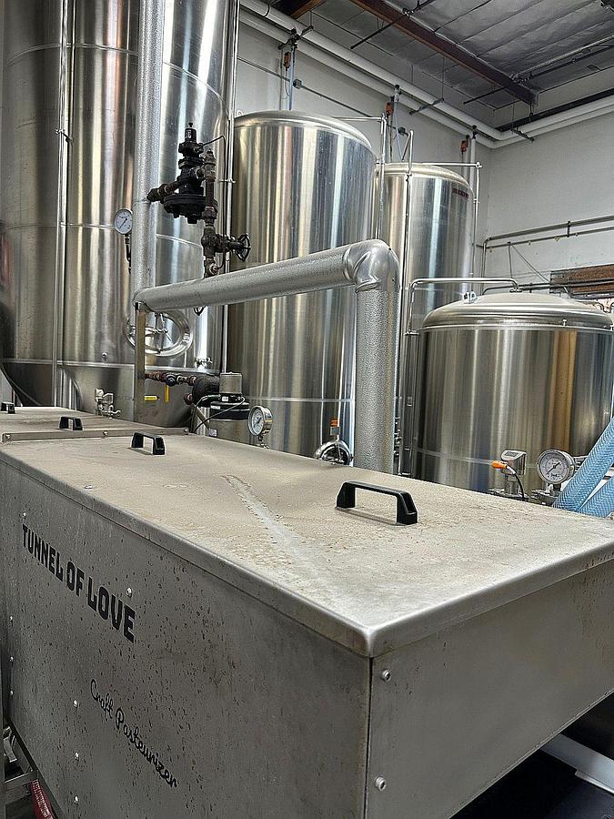 Used Used Jenrey J25P Tunnel Pasteurizer