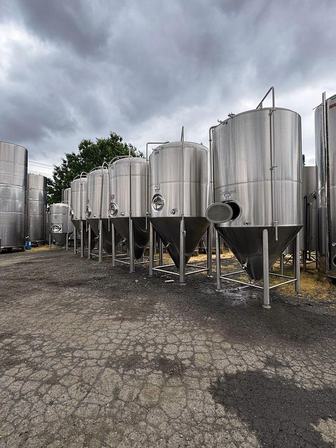 Used (1) Available - Used ABS Atlantic Brew Supply 60 bbl / 1860Gal Jacketed Unitank Fermenter