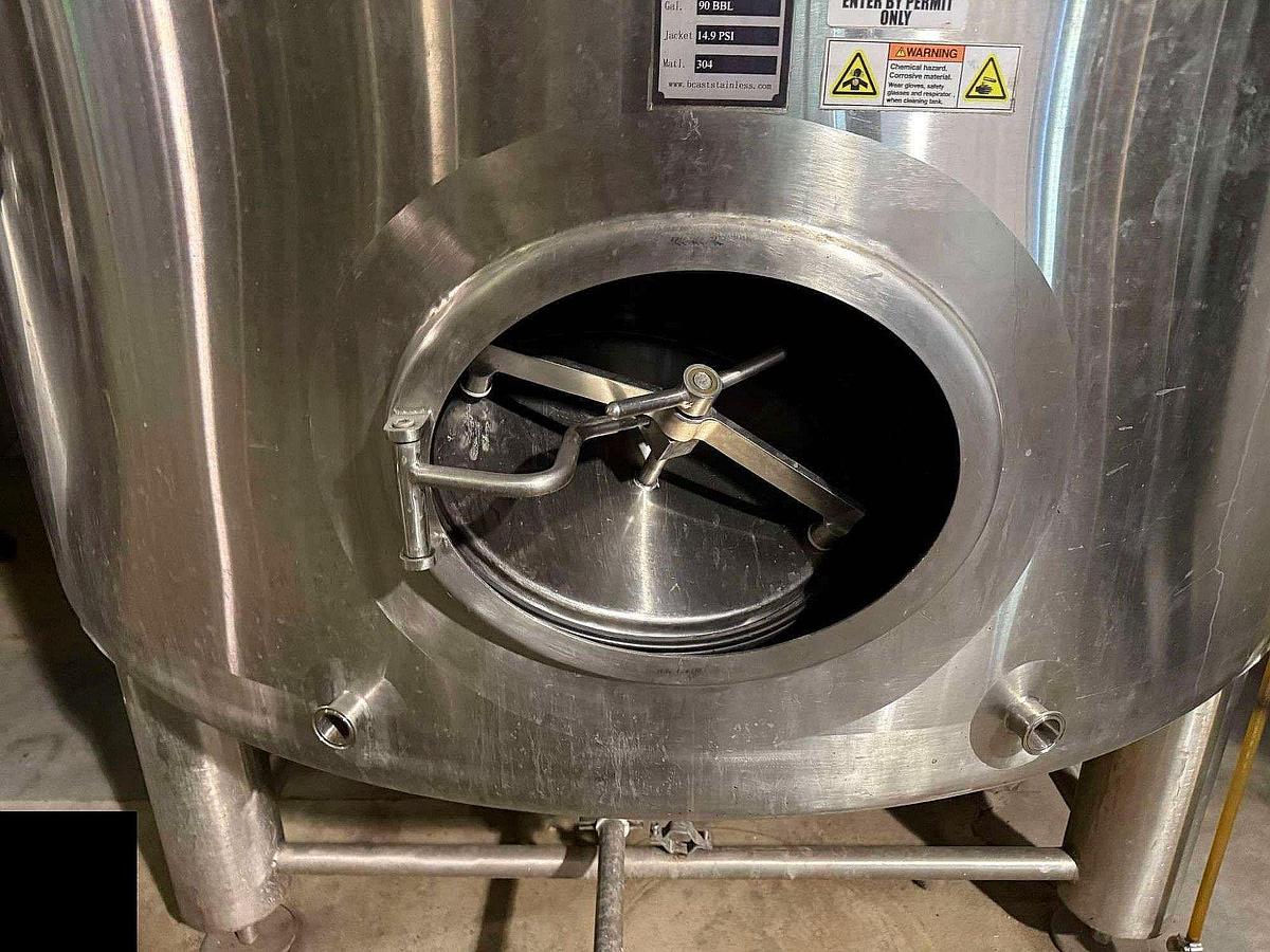 Used (1) Available - Used 90 bbl / 2790 Gallon Jacketed Brite / Storage Tank