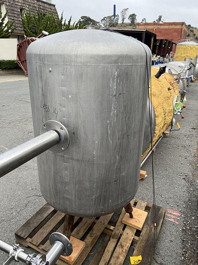 Used Used 7 bbl (200 Gal) Storage tank - 30 psi - single wall