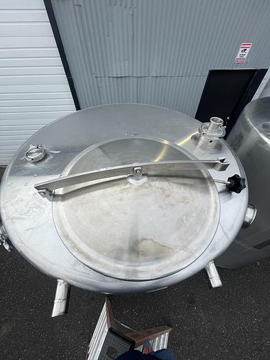 Used (2) Available - Used BCast 2000L (Approx 550 Gal) single wall closed top Storage tanks