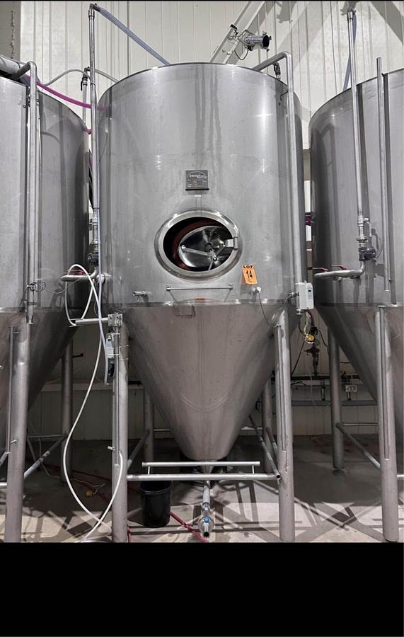 Used 30 BBL Beraplan Jacketed Fermentation Tank