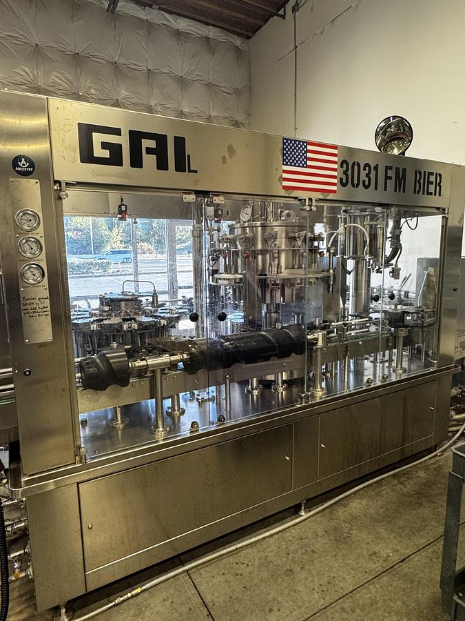 Used Used GAI 3031 FM Bier Monoblock Rinser/Filler/Capper with Labeler and Conveyor
