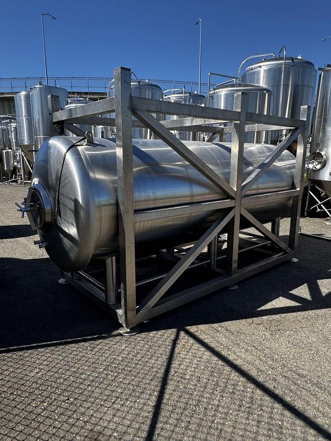 Used (2) available - Used 30 bbl / 930 Gal Jacketed lagering tanks - Stacked set- Sold as a pair