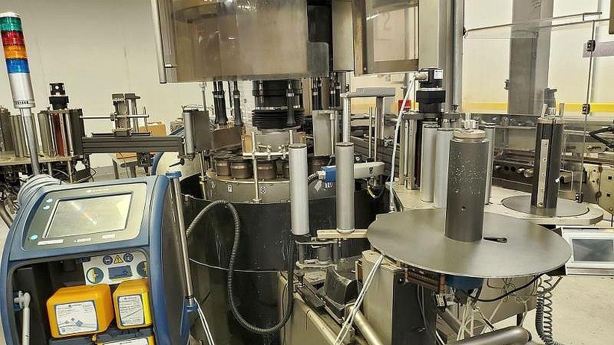 Used Used Sacmi Kube K20 rotary modular pressure sensitive labeler