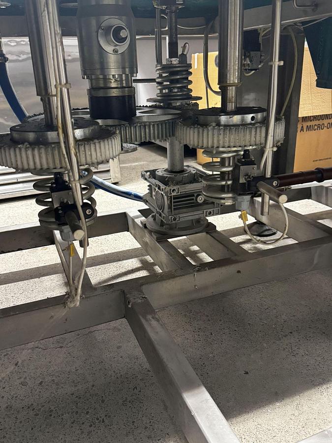 Used Used CIME Gold 6-6-1 Counter Pressure Bottle Filling Line