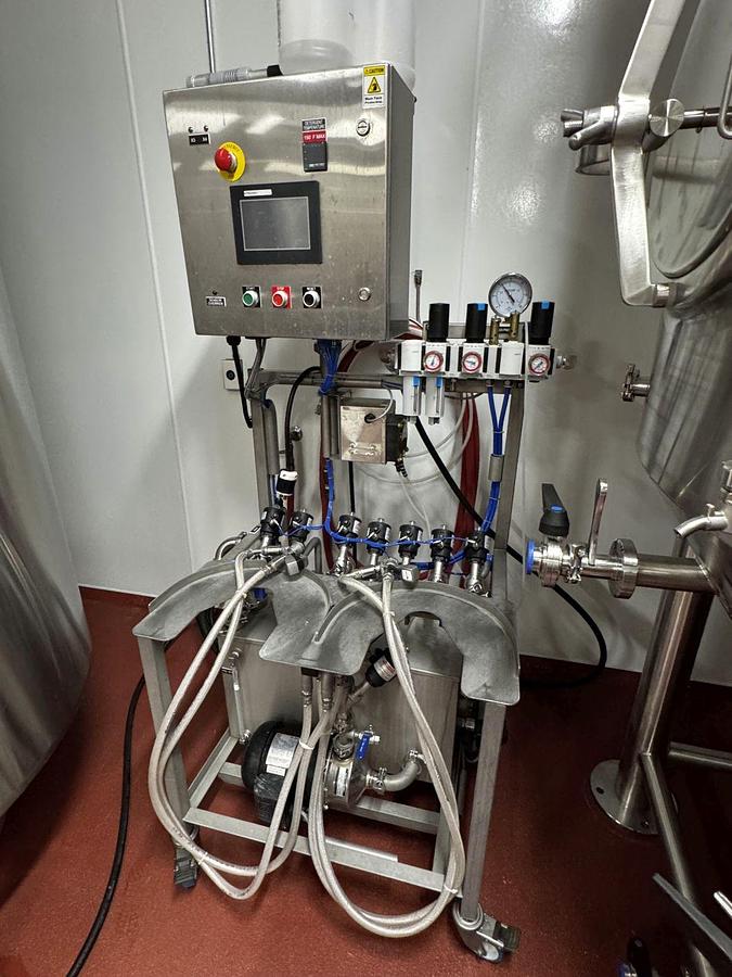 Used Used Portland Kettle Works 15 bbl Brewery