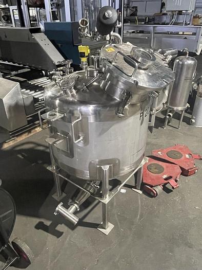 Used 200 LITER PRESSURE TANK