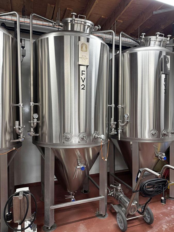 Used Used Portland Kettle Works 15 bbl Brewery