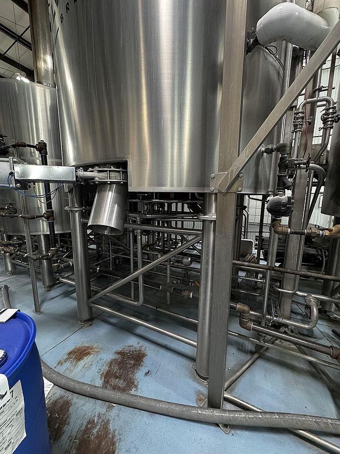 Used Prospero 30 bbl 4 vessel brewhouse with HLT, CLT. and grist case