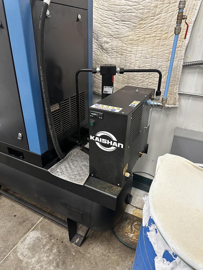 Used Used Kaishan 15 hp rotary screw compressor