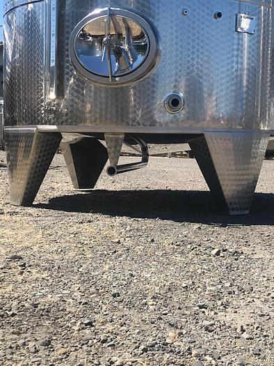 New Stock Letina 2310Gal/8750L Closed Top Jacketed Storage Tank