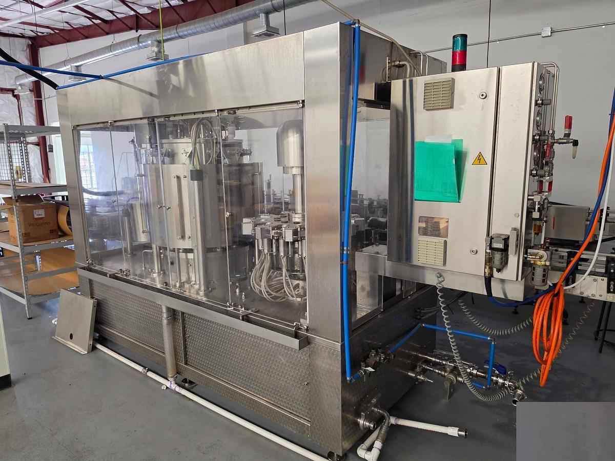 Used Used GAI 3003A Bier 12 valve counter pressure filling line