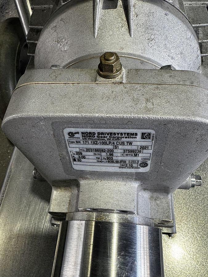 Used Used Vintner Vault Vigor 150 Liverani cart mounted flexible impeller pump - 1.5" in/out