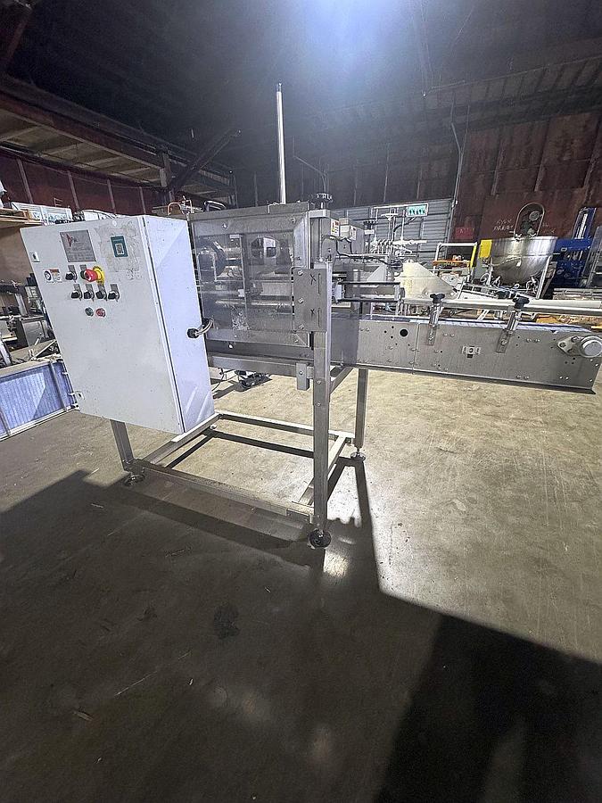 Used PakTech CCA120 Can Carrier Applicator