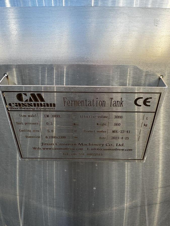 Used (1) Available - NEVER USED - Cassman 30 bbl/ 930gal unitank fermenter
