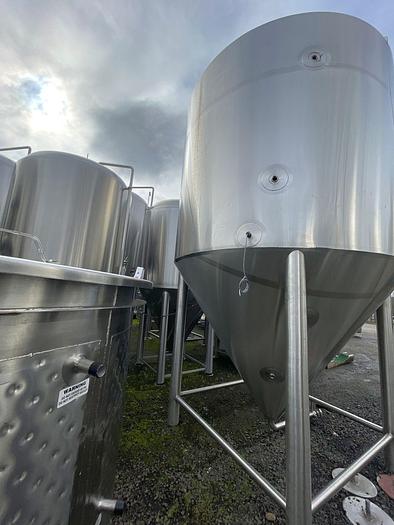 Used (1) Available - Used Practical Fusion (USA) 45 bbl/ 1400Gal jacketed fermenter