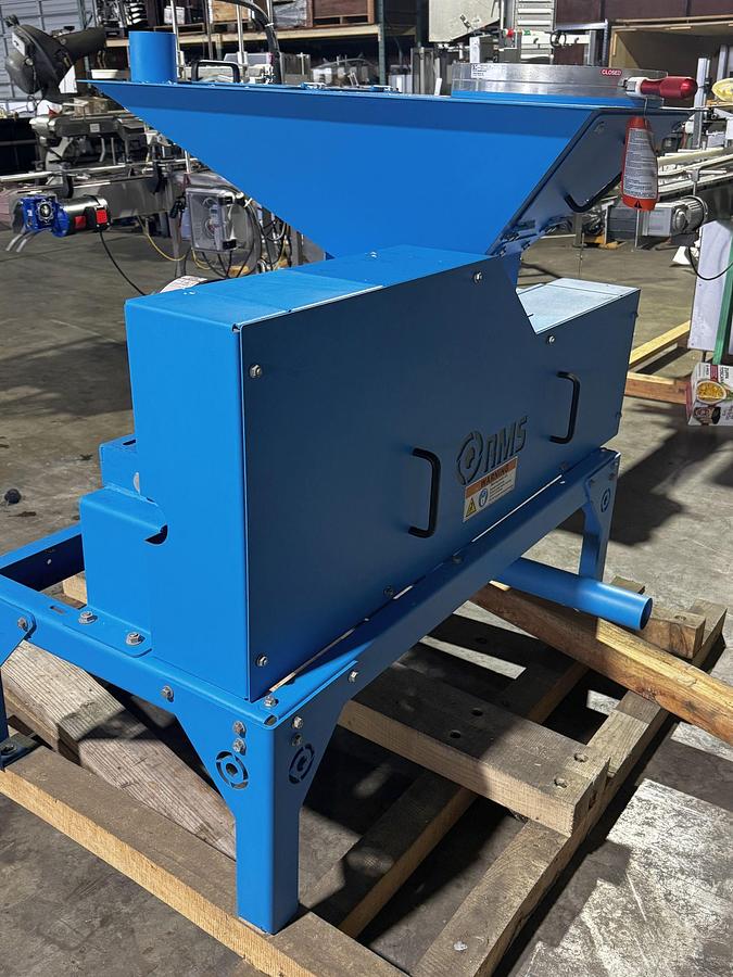 Used RMS 2 roll mill with bulk/super sack frma and infeed attachment