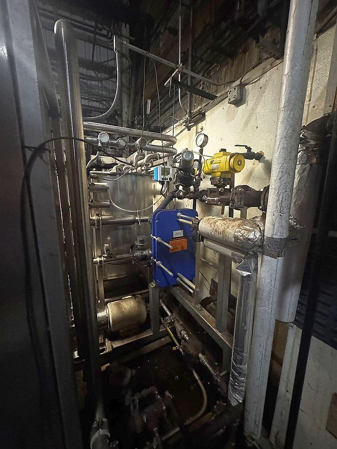 Used Used CSI Central States Industrial skid mount CIP system