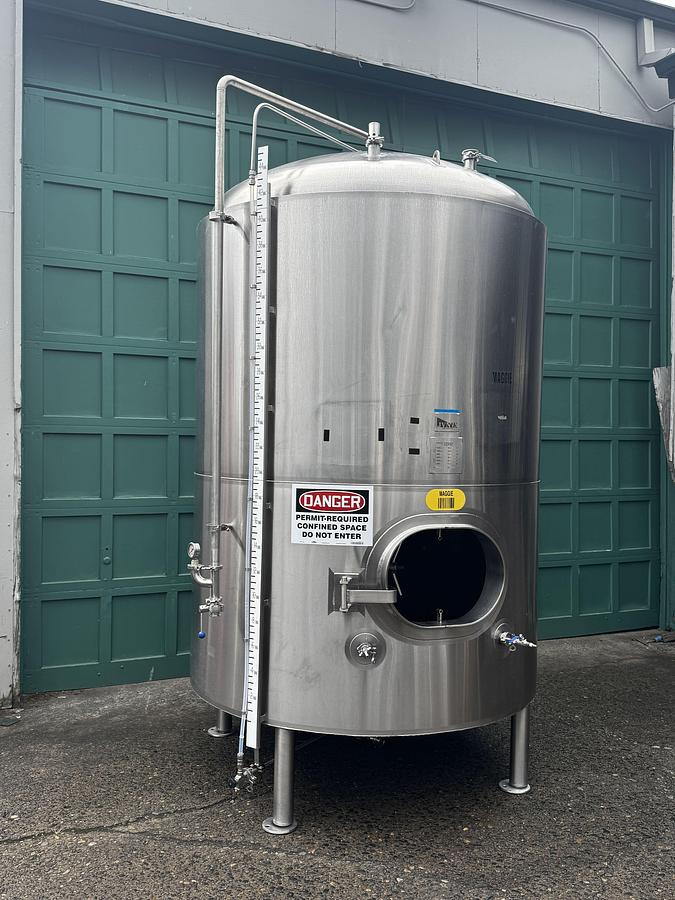 Used Used JVNW 40 / 1230 Gal Jacketed High Pressure Brite Tank