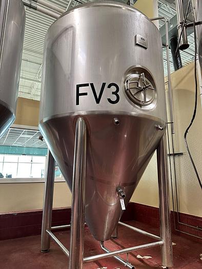 Used (4) Available - Used IDD 50 Bbl/60HL (1550Gal) Jacketed Conical Fermenter