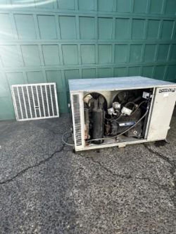 Used Used Heatcraft 10 hp glycol chiller