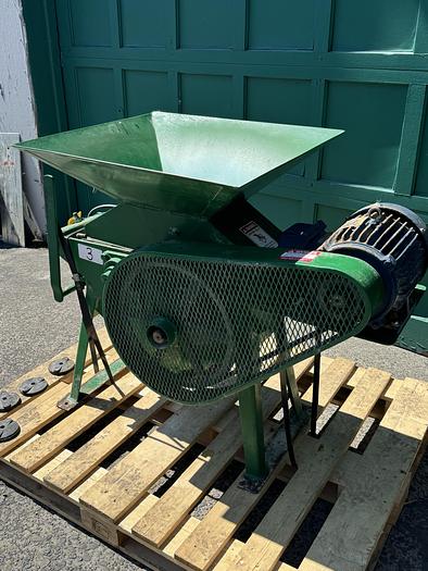 Used Used Apollo Sven 2-roll Grain Mill