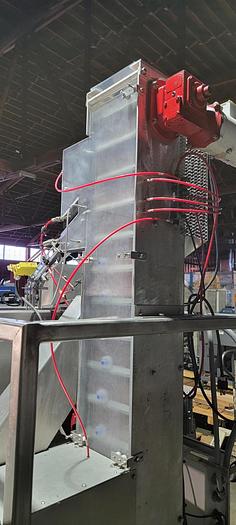 Used Reid 2 1/2 gallon filling line