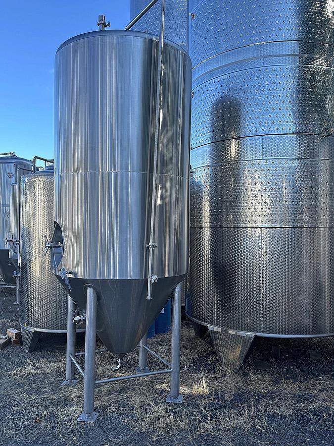 Used Used AAA Metals 20 bbl / 620Gal jacketed fermenter / storage tank