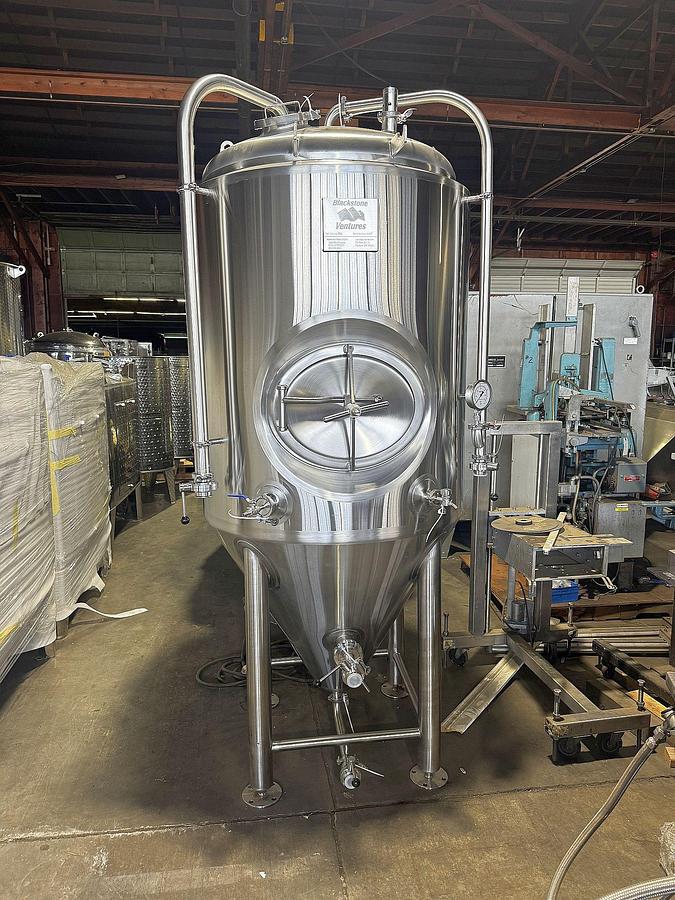 Used (4) available BSV 7 bbl/ 217 Gal Unitank Fermenters