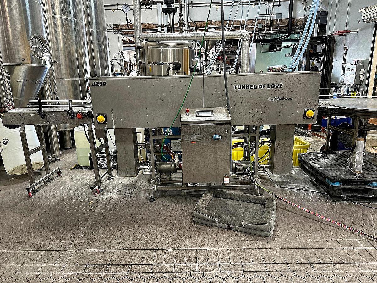 Used Used Jenrey J25P Tunnel Pasteurizer