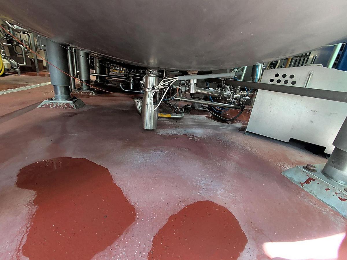 Used (2) Available - Mueller 6000 Gallon jacketed storage tanks