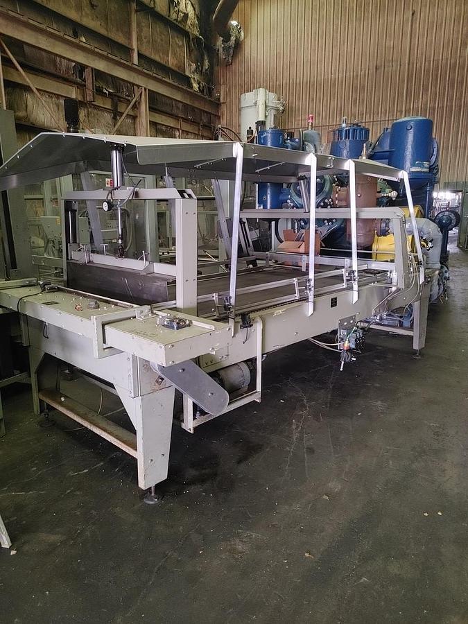 Used Custom Metal Designs De Bagging Machine