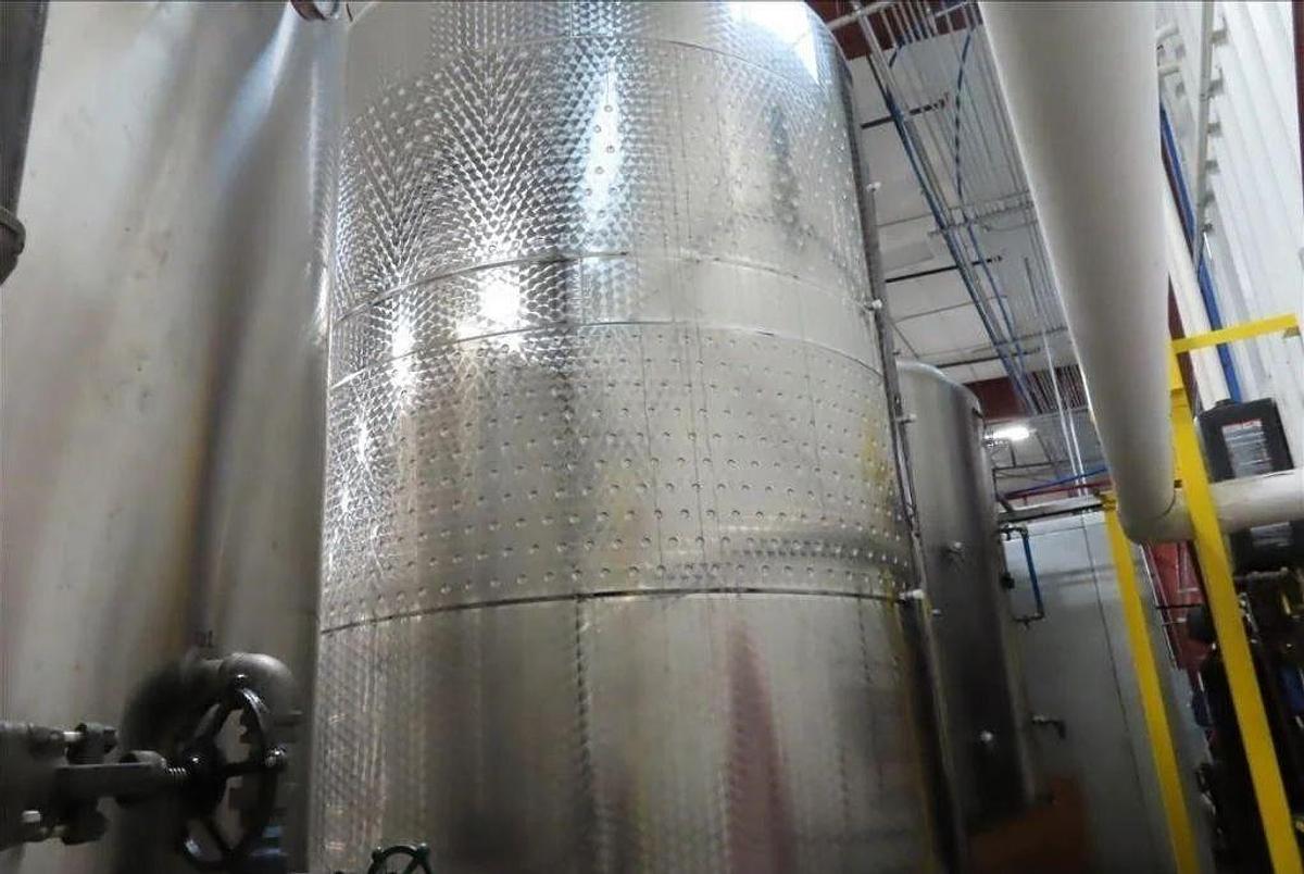 Used (6) Available - Used Letina 12200L / 3220 Gallon jacketed fermenter/ storage tank