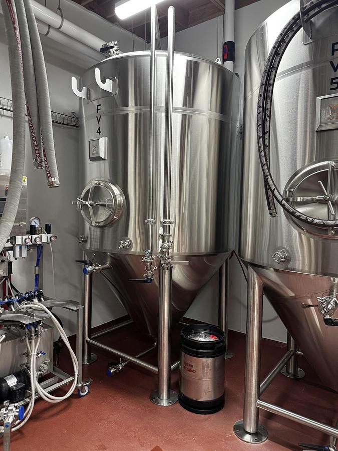 Used Used Portland Kettle Works 15 bbl Brewery