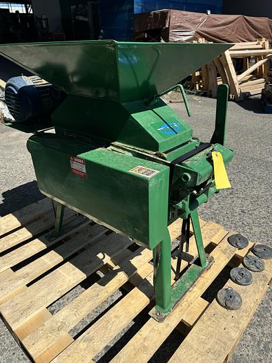 Used Used Apollo Sven 2-roll Grain Mill