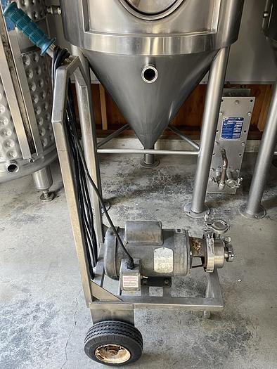 Used Used 4 bbl direct fired brewsystem
