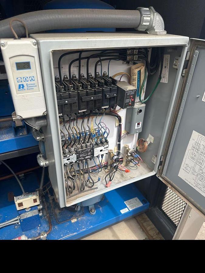 Used Used G&D 5x5 Package Glycol Chiller