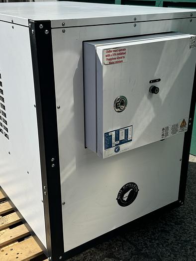 Used Used G&D 3hp Packaged chiller - 1 phase -