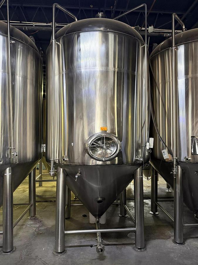 Used Used Glacier 60 bbl / 1860Gal jacketed fermenter / storage tank