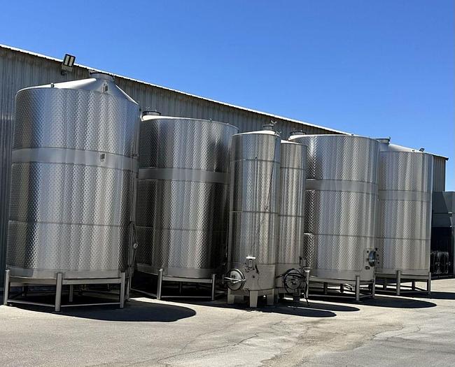 Used Used QST (Quality Stainless Tank) 6660 Gallon Jacketed Tank - 4 available