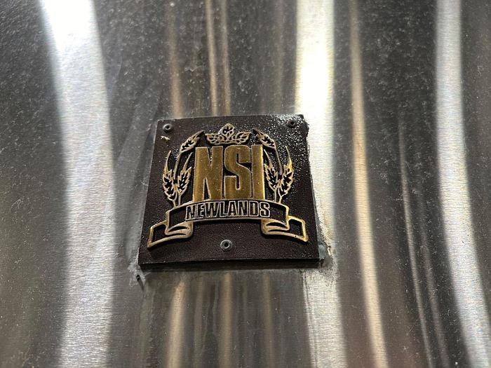 Used Used Newlands jacketed 100bbl (Approx 3100 Gal) Hot Liquor Tank