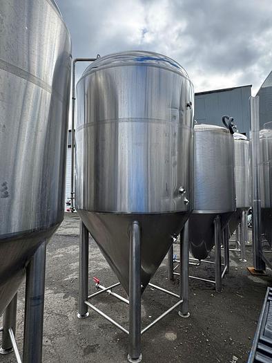 Used (2) Available - Apex Brewing Supply 30 bbl / 930Gal Jacketed Unitank Fermenters