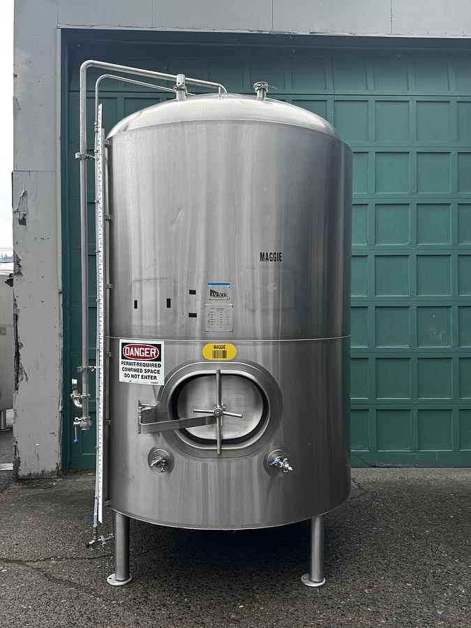 Used Used JVNW 40 / 1230 Gal Jacketed High Pressure Brite Tank