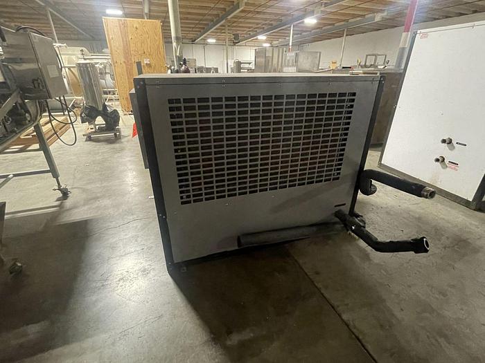 Used Used G&D 7 hp Packaged Glycol Chiller