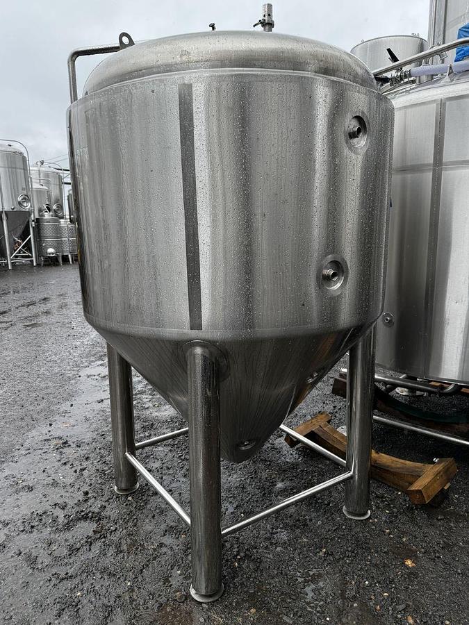 Used (1) Available - Used Cassman 15 bbl jacketed unitank fermenter